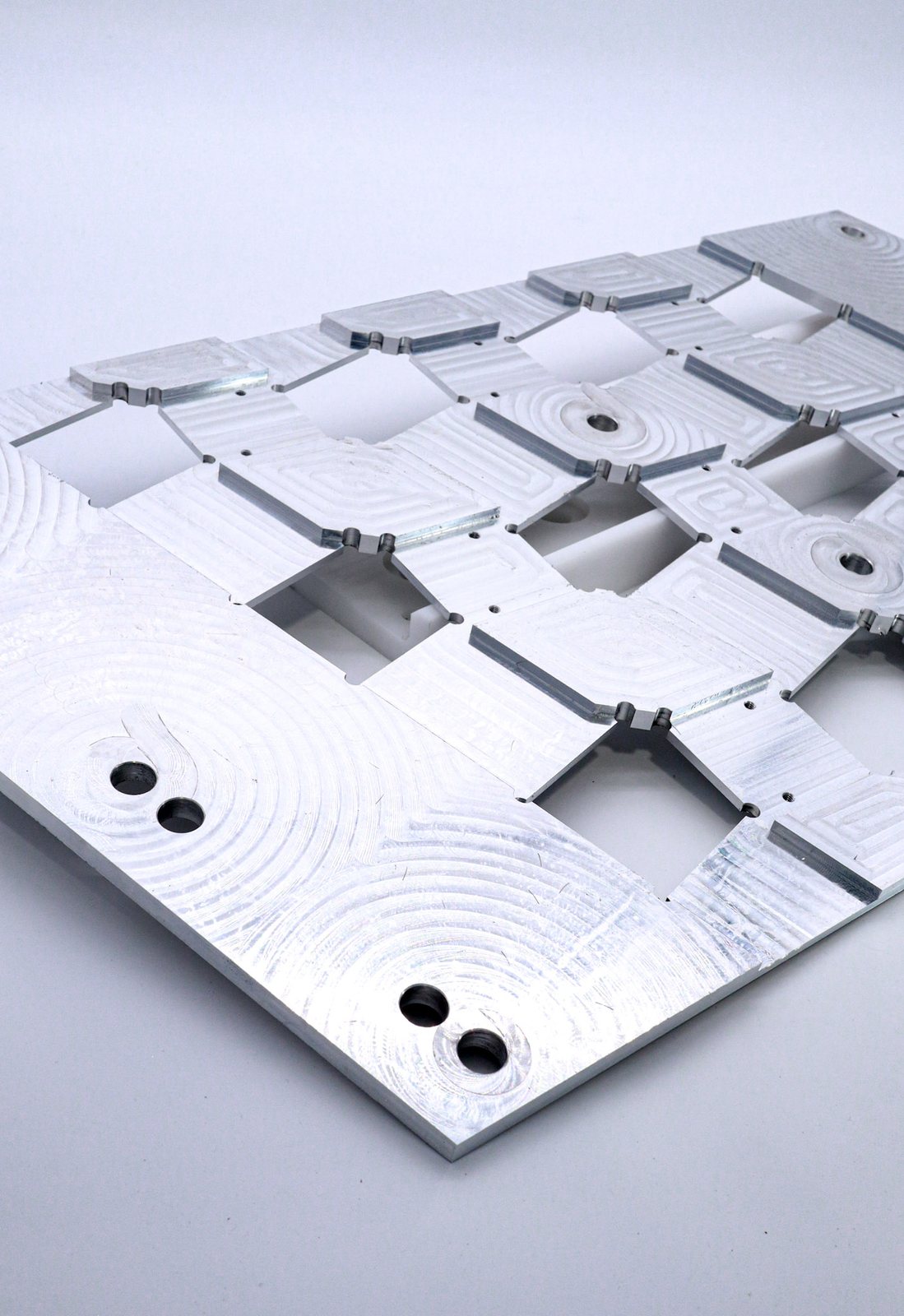 Pocketed aluminum base plate, CNC milled